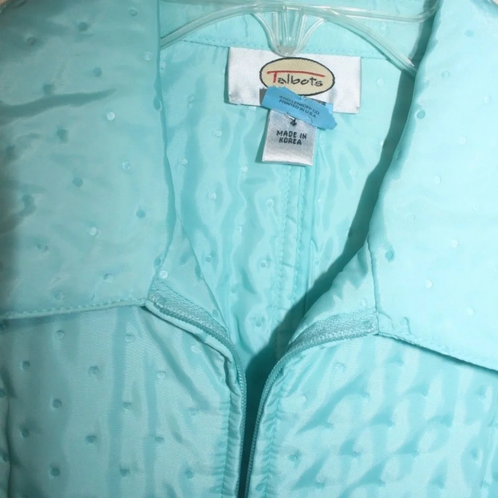 Talbot's Ladies aqua lightweight jacket indented dots long sleeve sz 4…Like New…